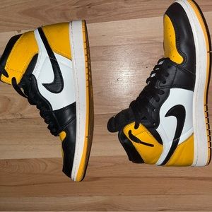 Jordan 1 retro high og yellow toe